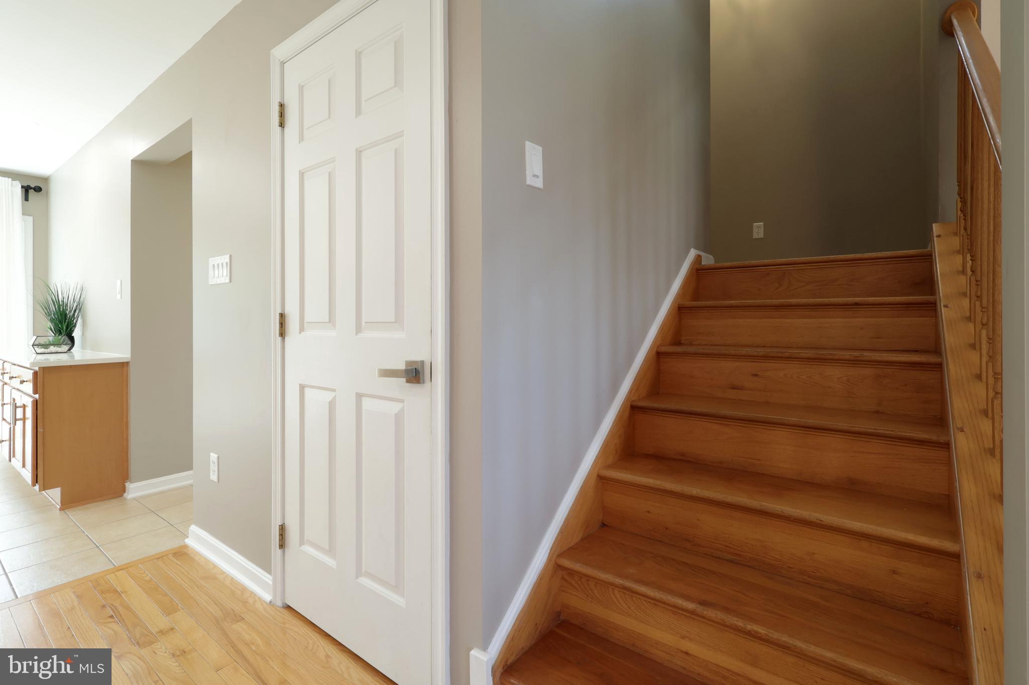 HUNTERS CHASE - Residential