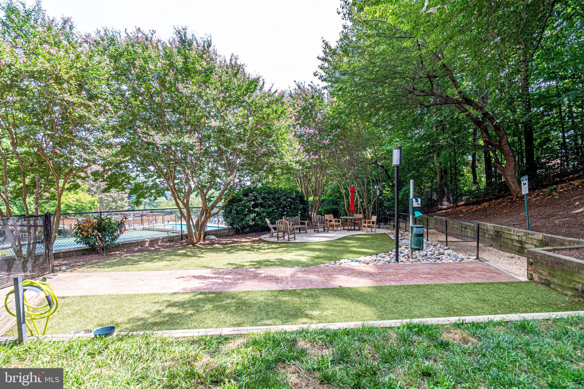 PLACE ONE - Residential