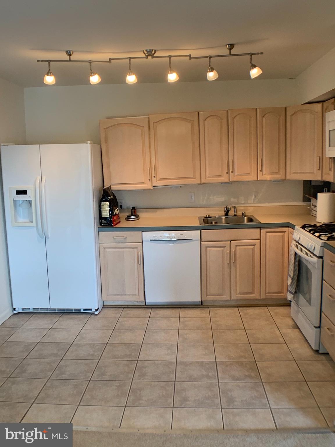 SEVERN HOUSE - Residential