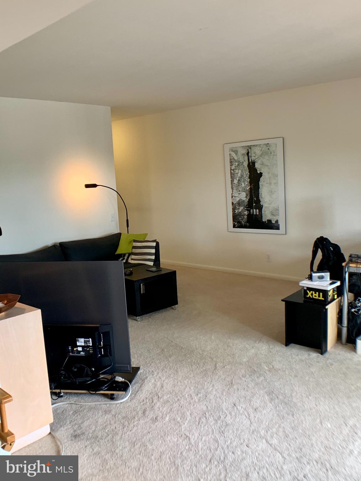 SEVERN HOUSE - Residential