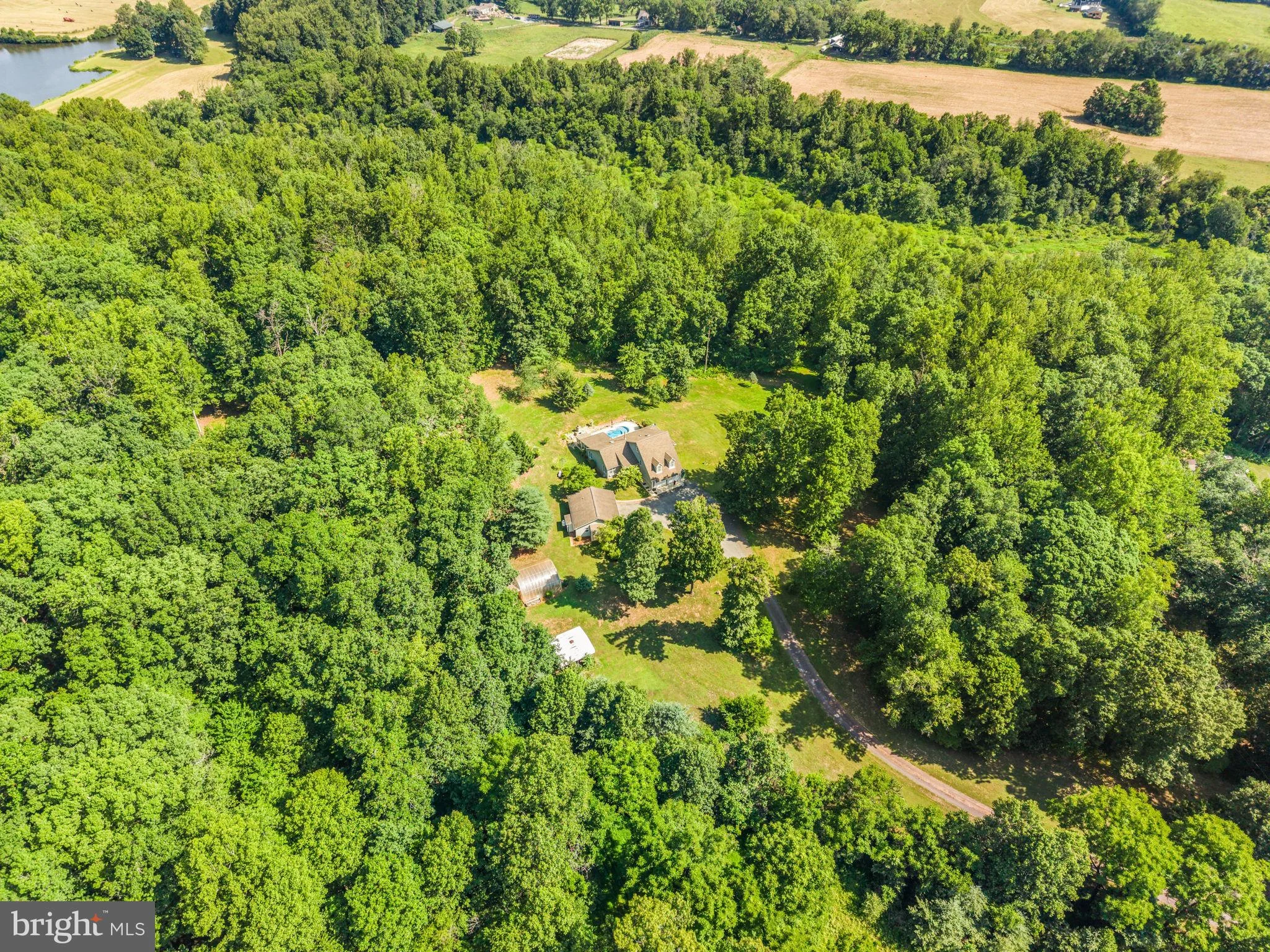 15049 Back Acres