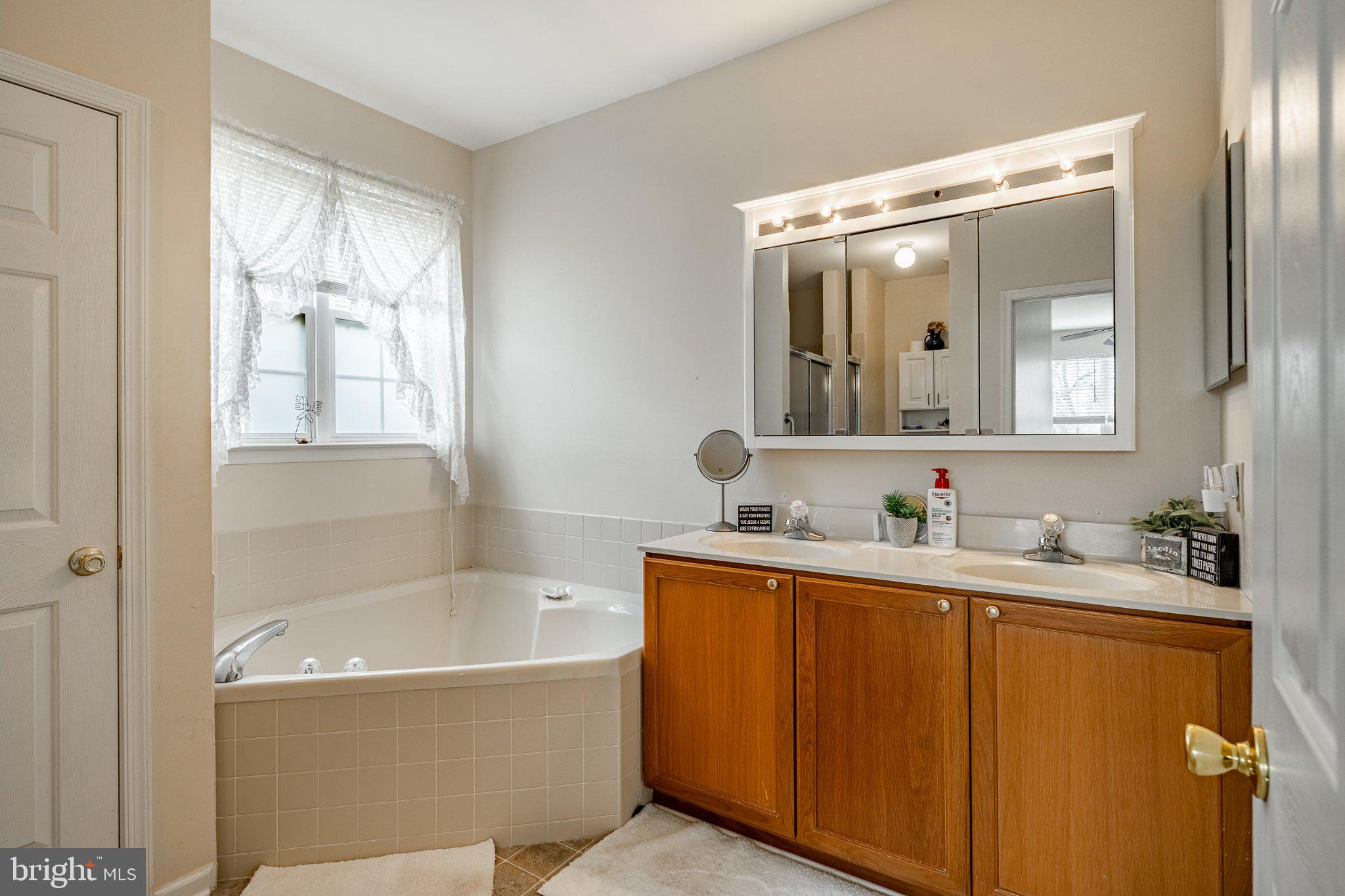 RENAISSANCE MORGAN C - Residential