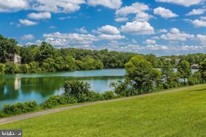 NATHANS HILL - Residential Lease