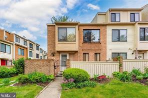 NATHANS HILL - Residential Lease