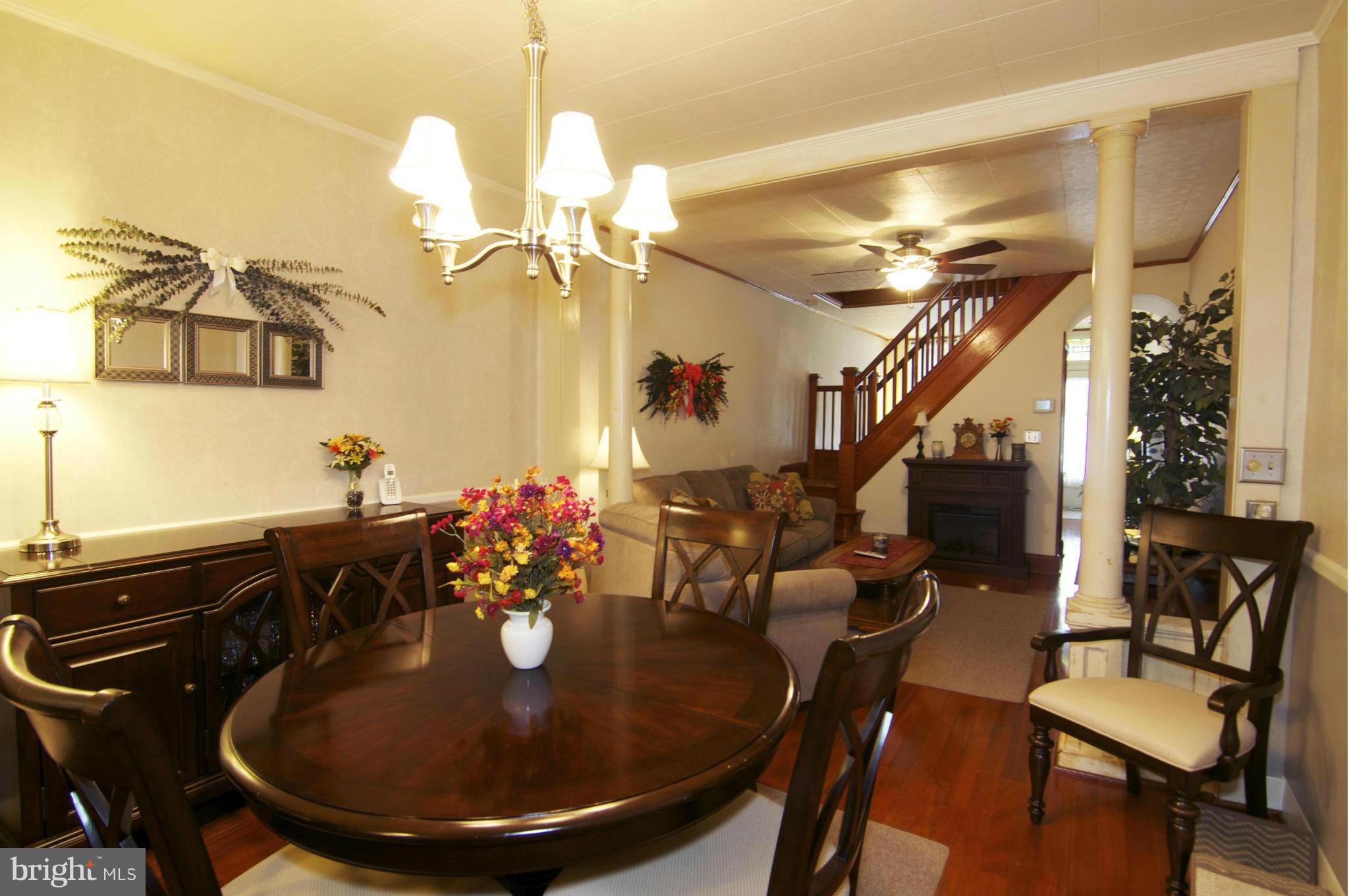 LOCUST POINT - Residential