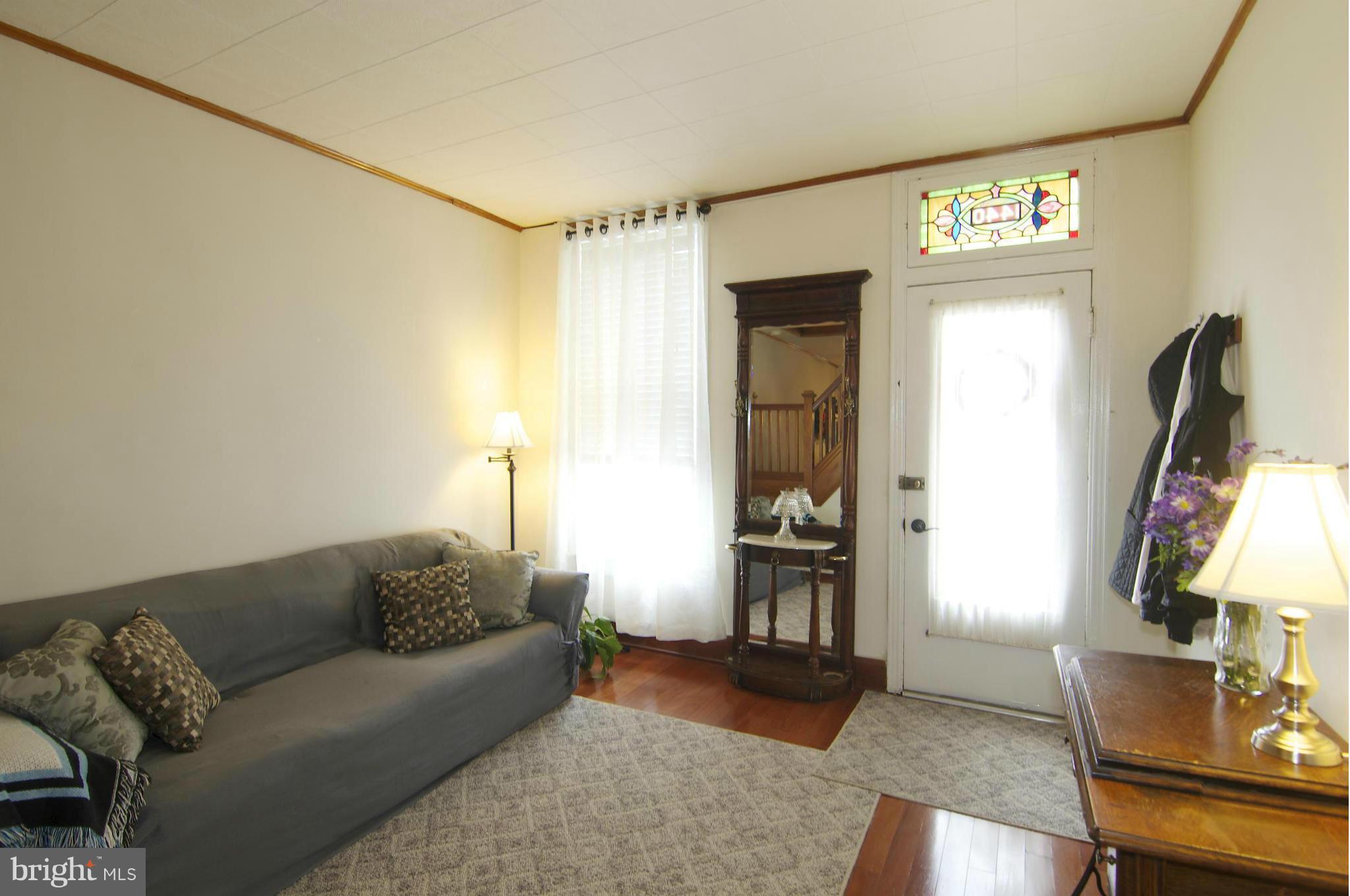 LOCUST POINT - Residential