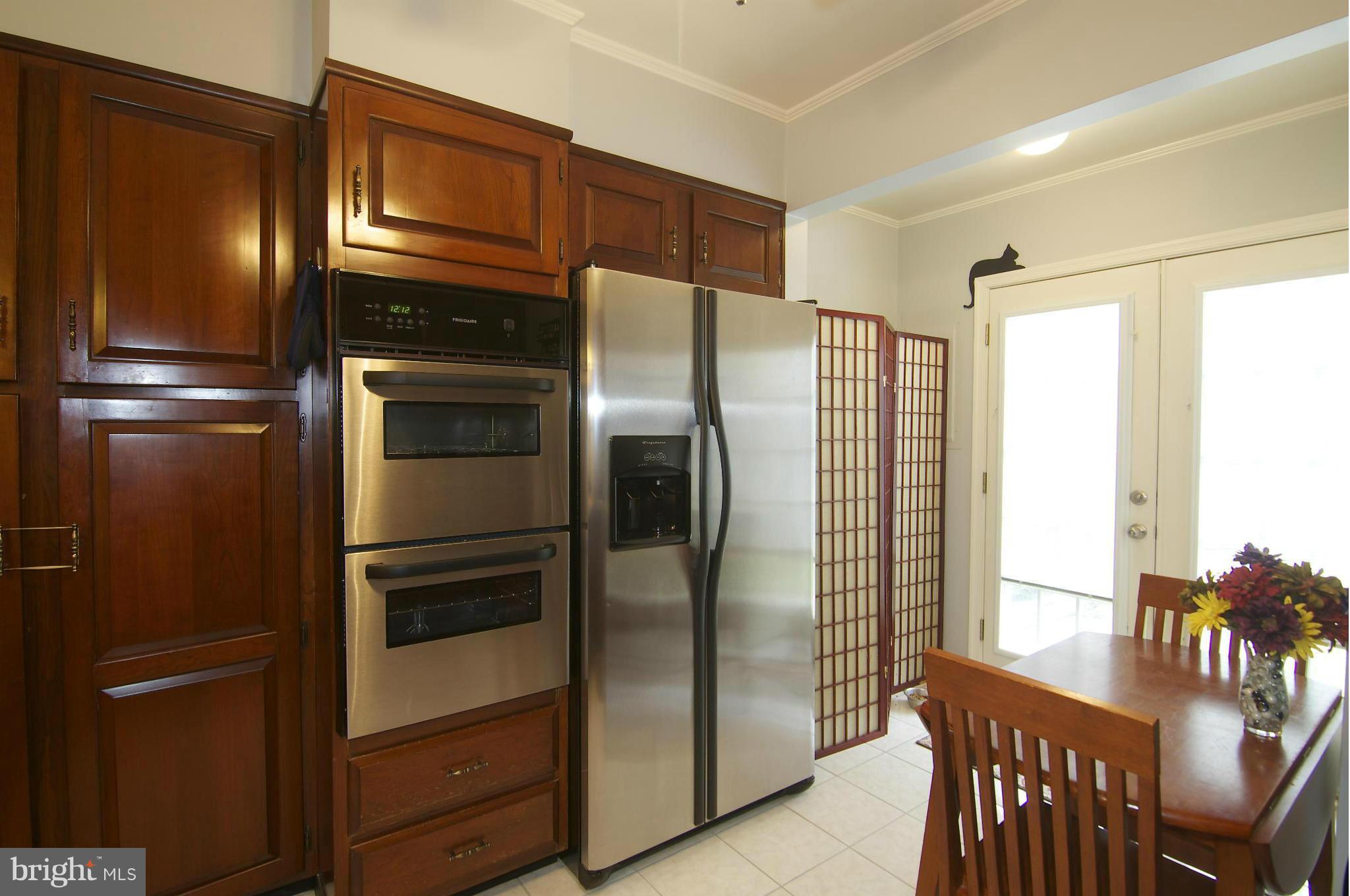 LOCUST POINT - Residential