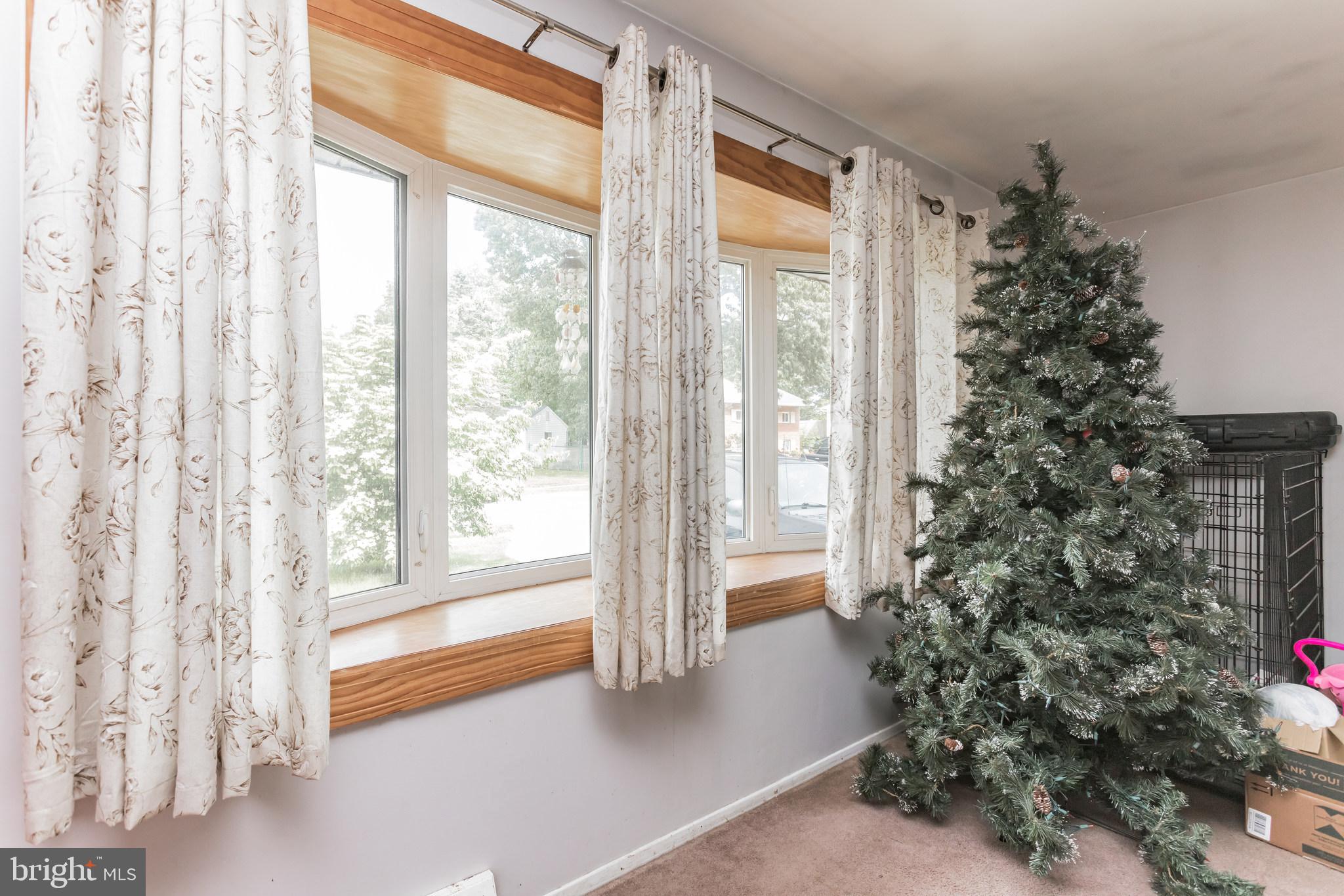 THE HIGHLANDS - Residential