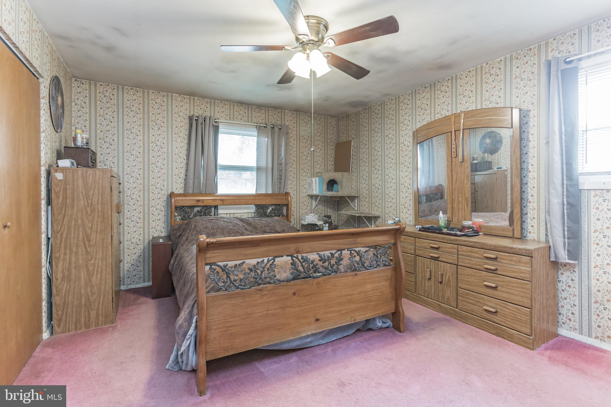 THE HIGHLANDS - Residential