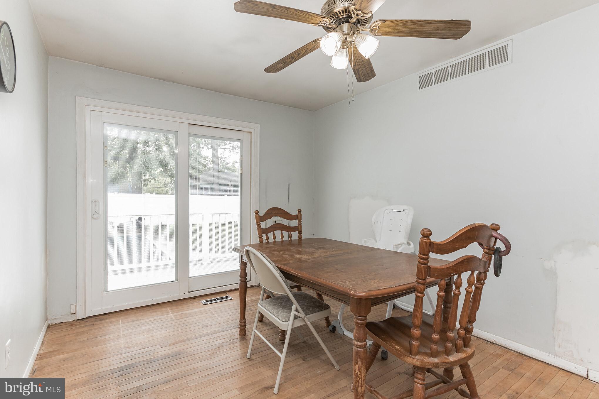 THE HIGHLANDS - Residential