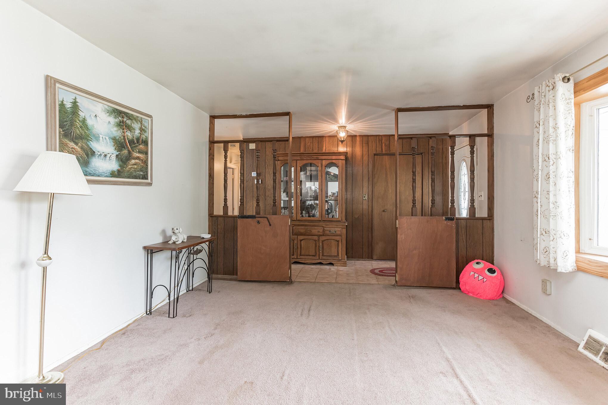 THE HIGHLANDS - Residential