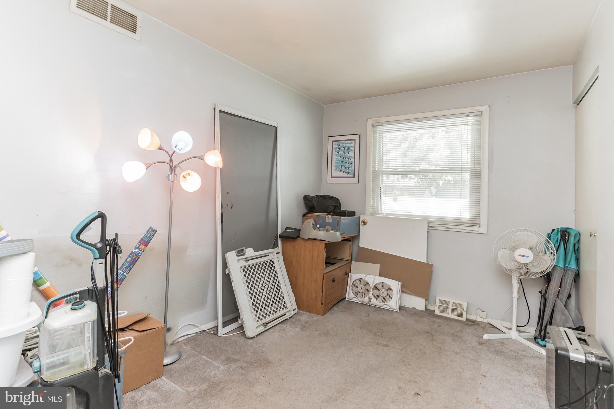 THE HIGHLANDS - Residential