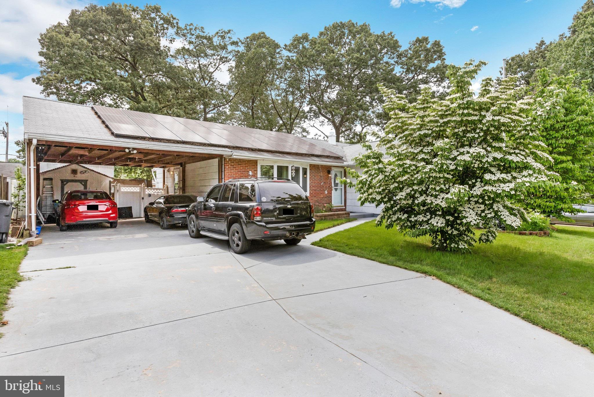 THE HIGHLANDS - Residential