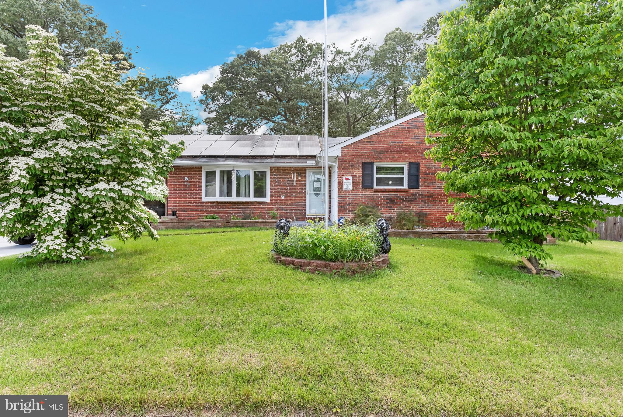 THE HIGHLANDS - Residential