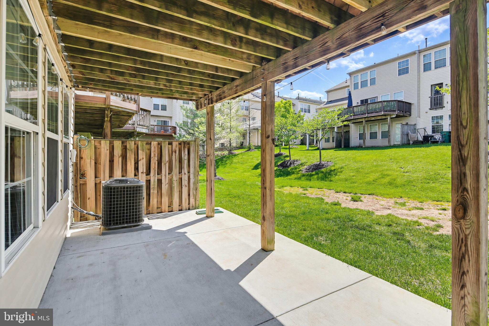 VILLAGE TOWNS - Residential