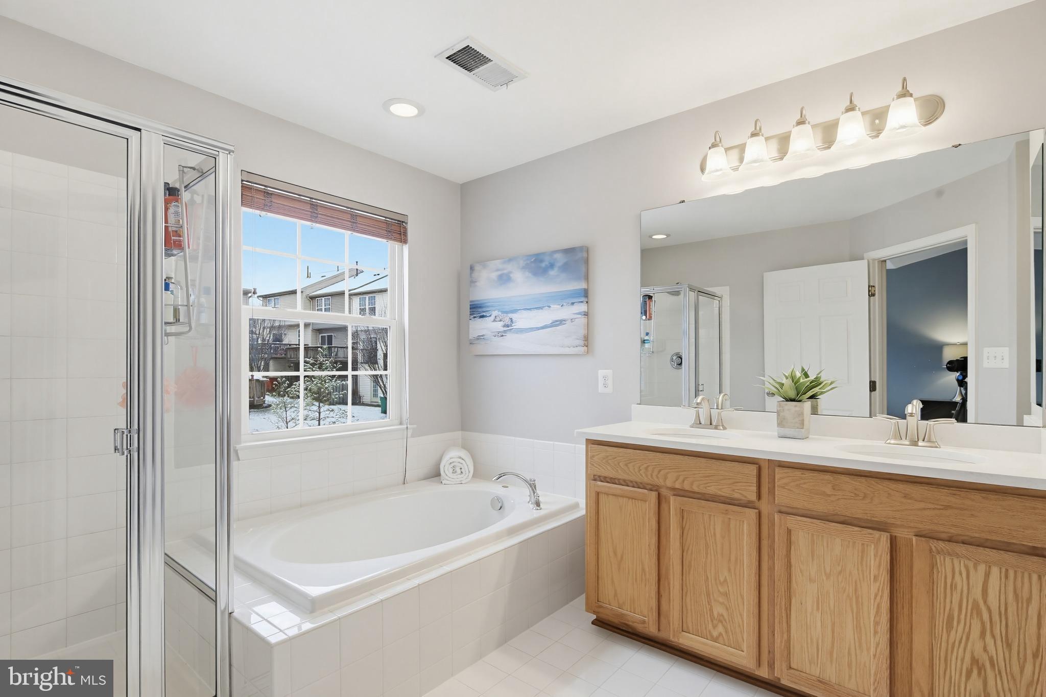 VILLAGE TOWNS - Residential