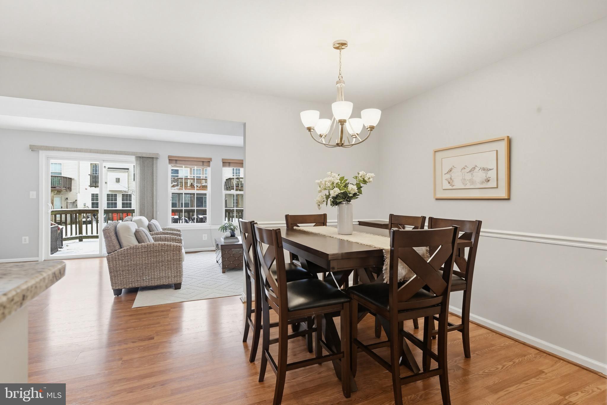 VILLAGE TOWNS - Residential