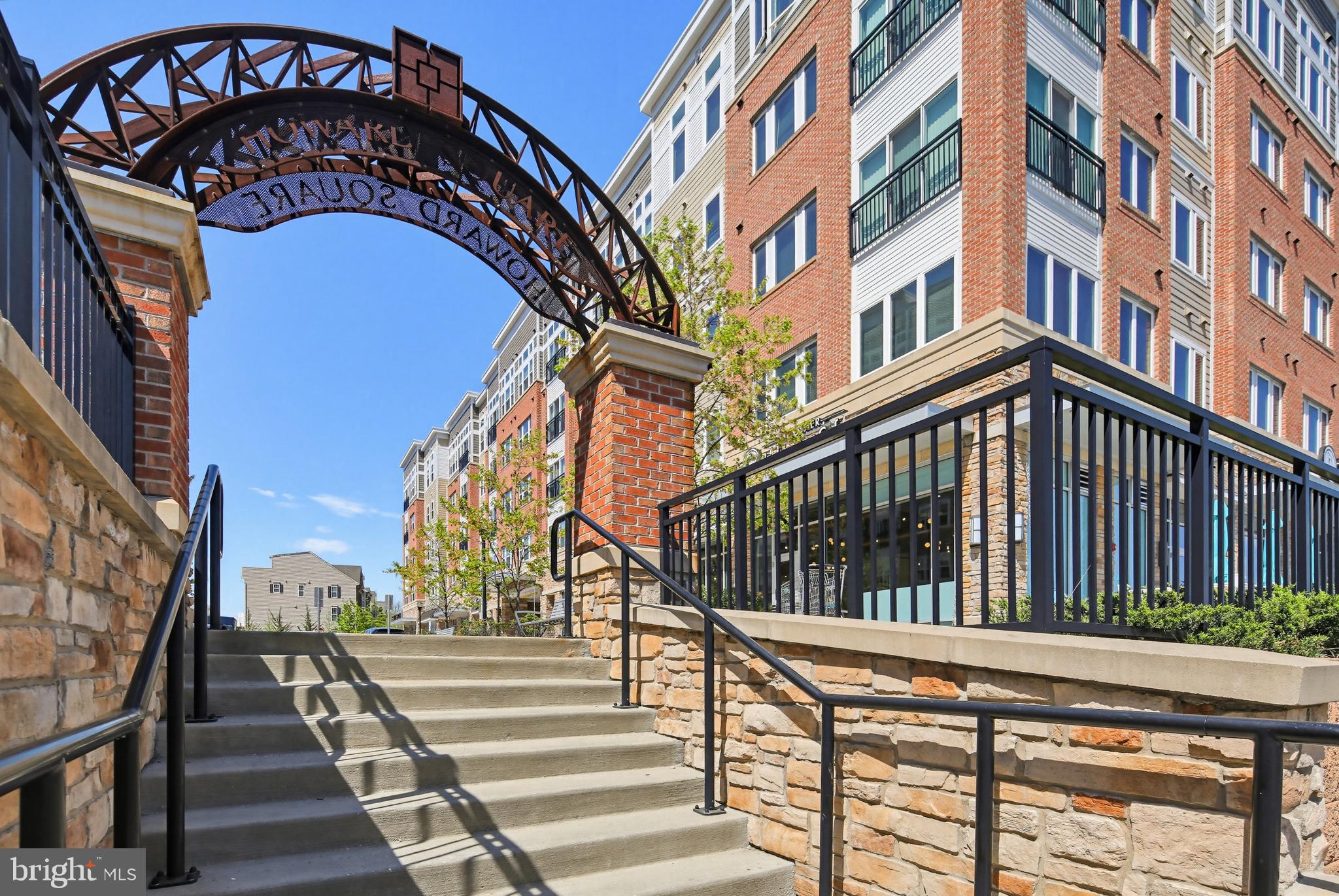 VILLAGE TOWNS - Residential