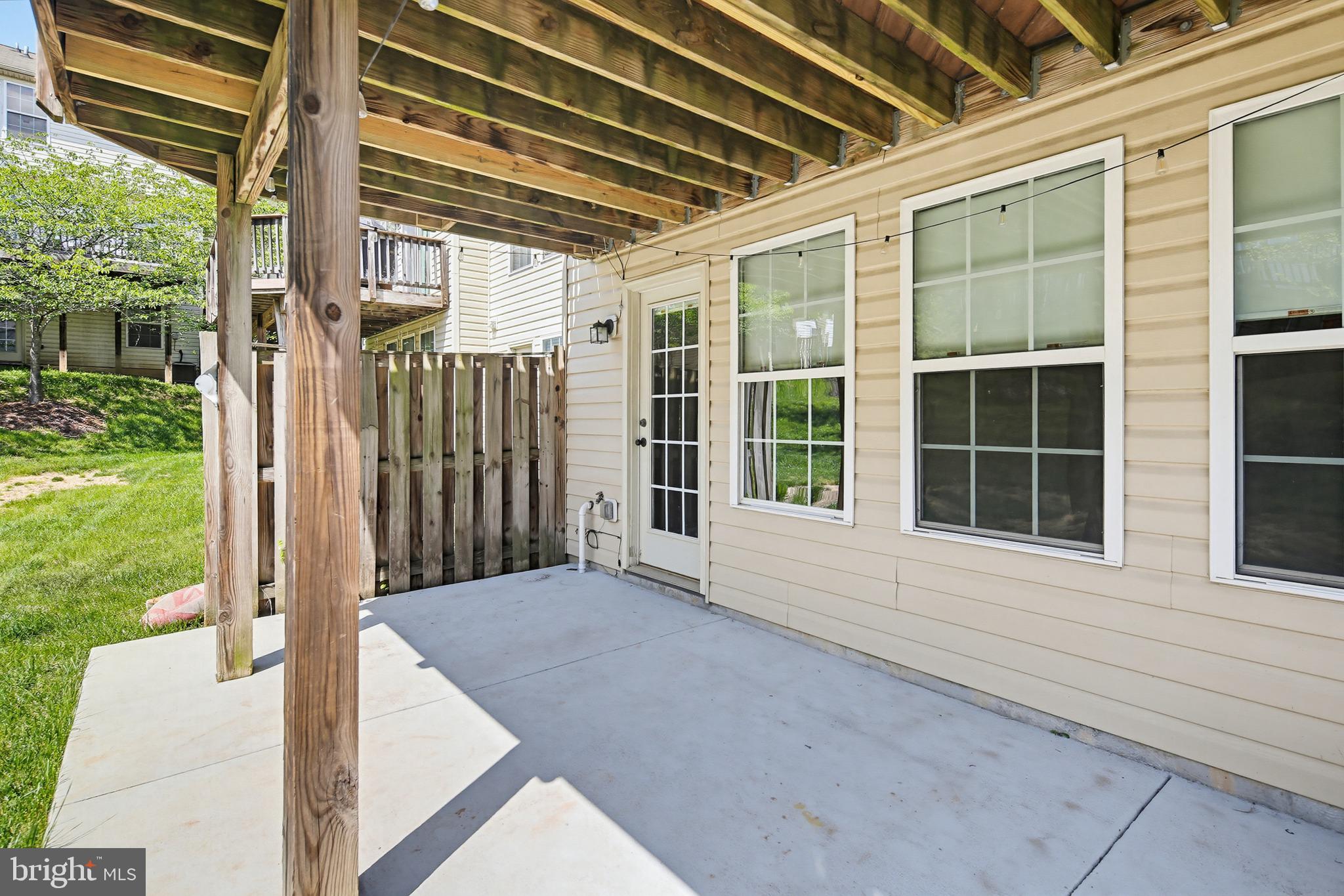 VILLAGE TOWNS - Residential