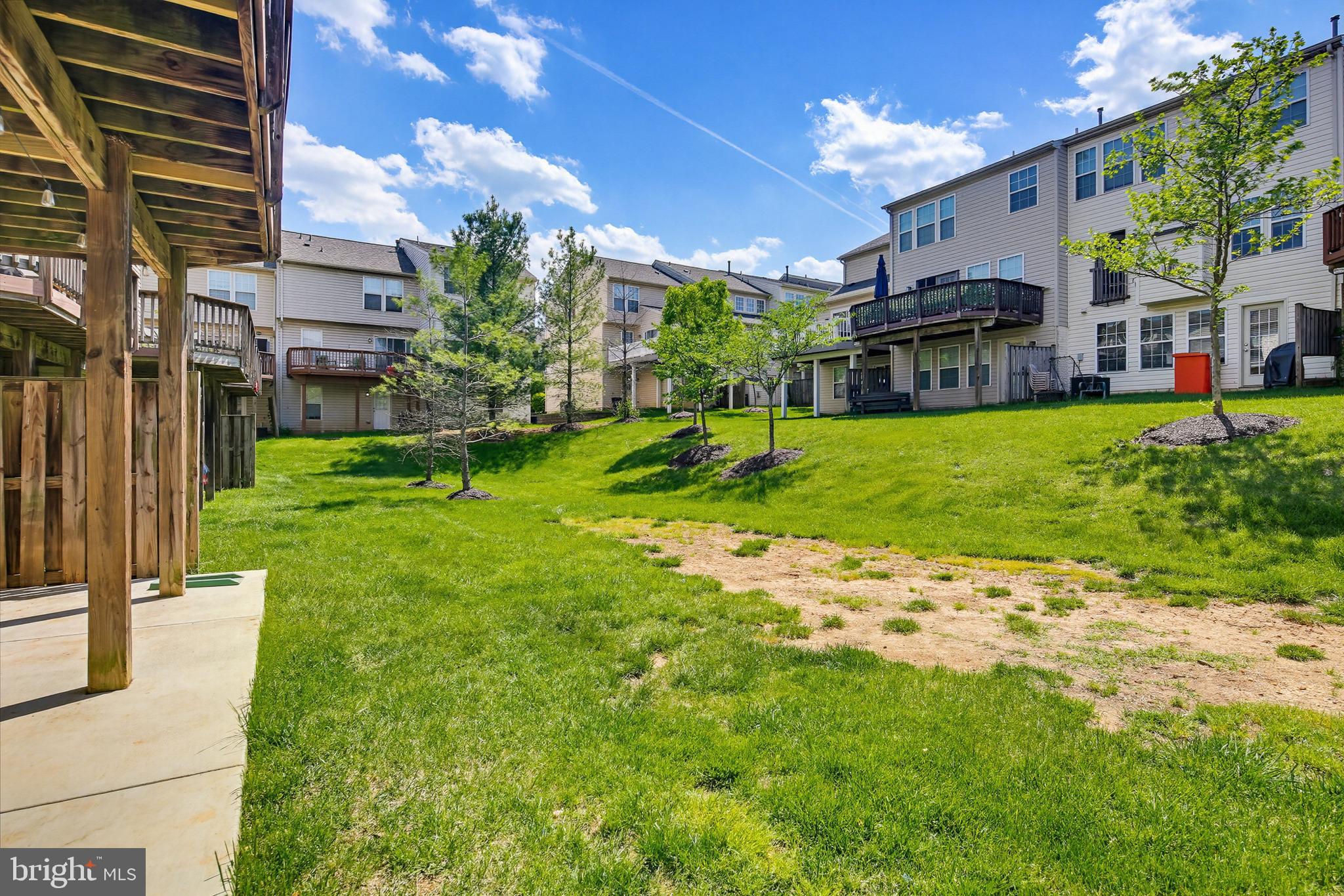 VILLAGE TOWNS - Residential