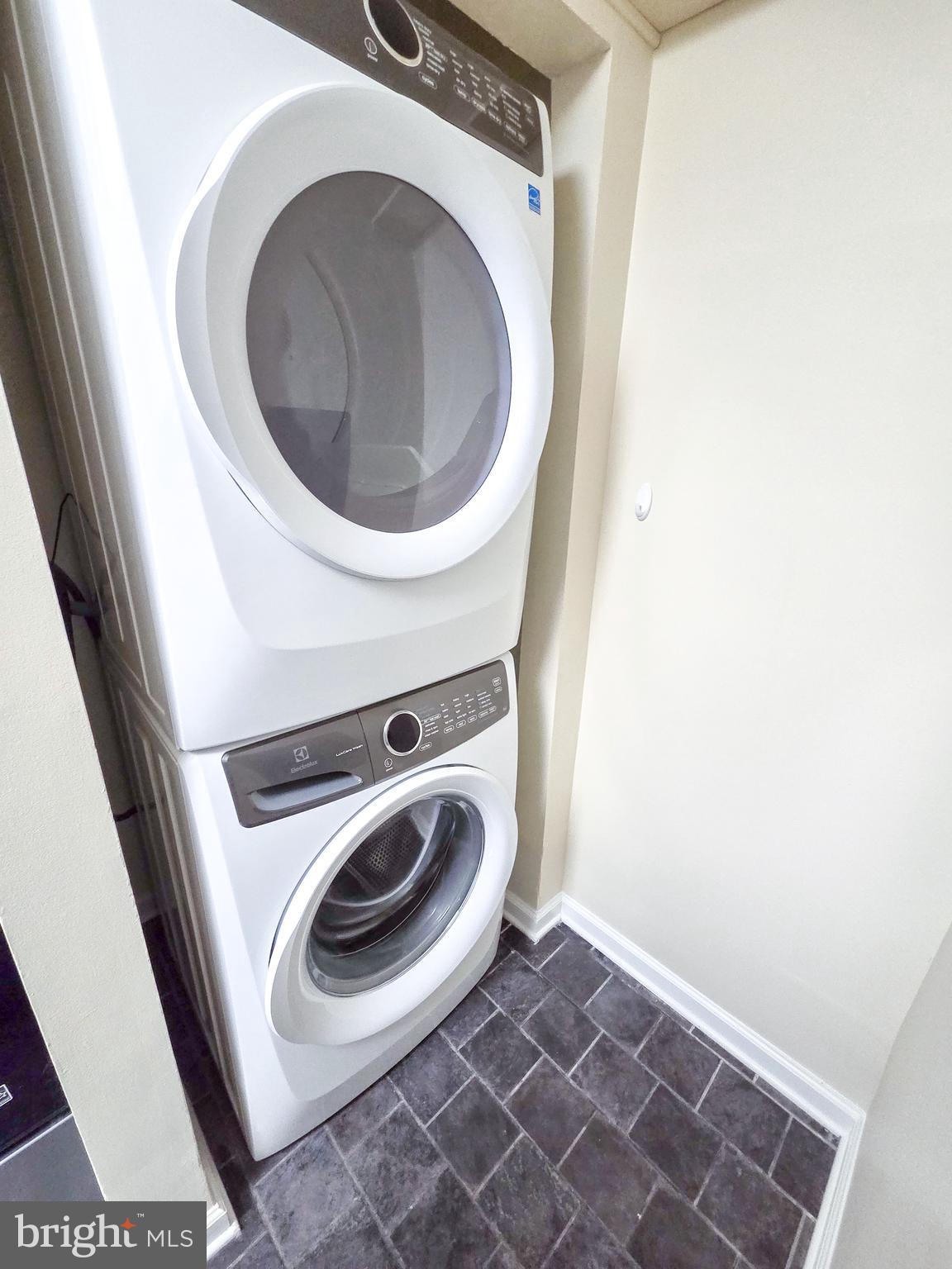 GABLES OF TUCKERMAN - Residential Lease