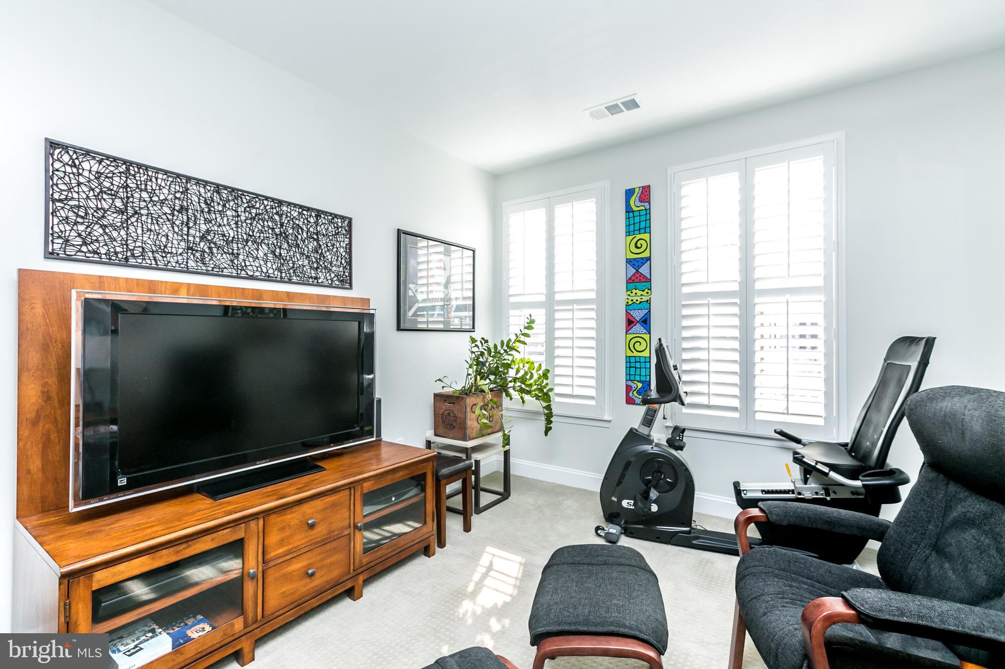 VILLAGE OF RIVER HILL - Residential