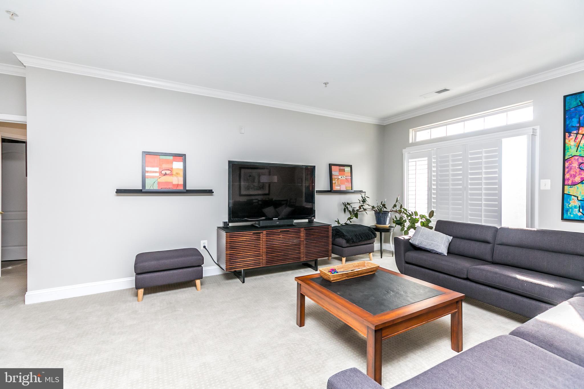 VILLAGE OF RIVER HILL - Residential