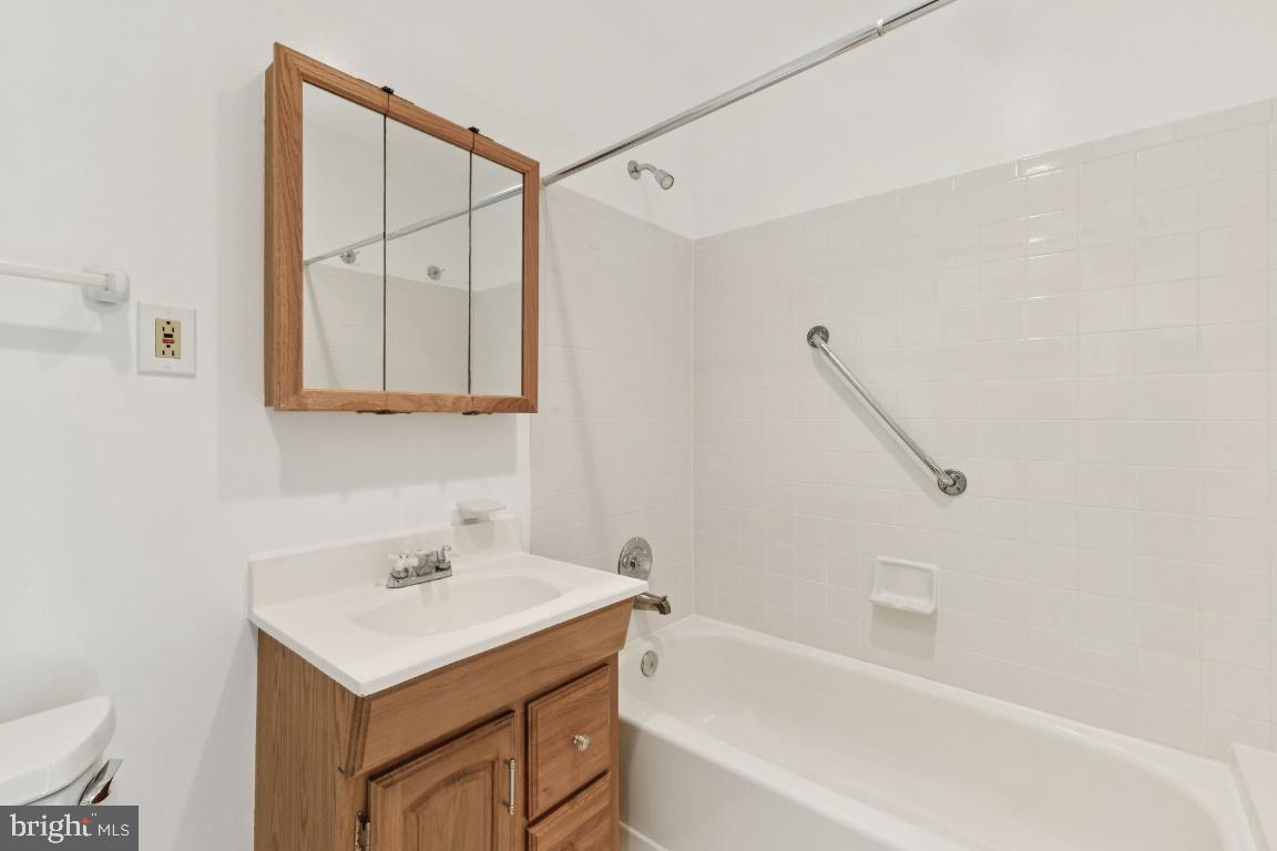 BERRYLAND FARM - Residential