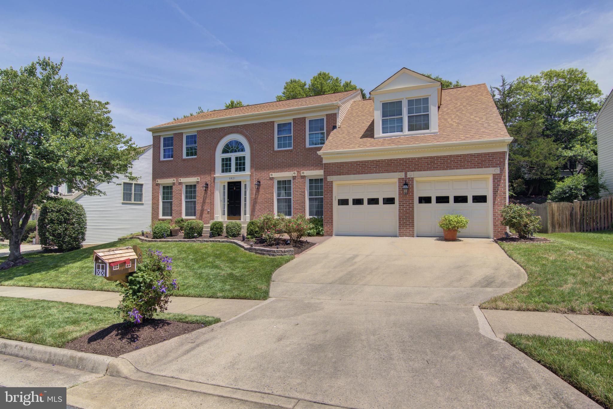 6821 COMPTON HEIGHTS CIRCLE