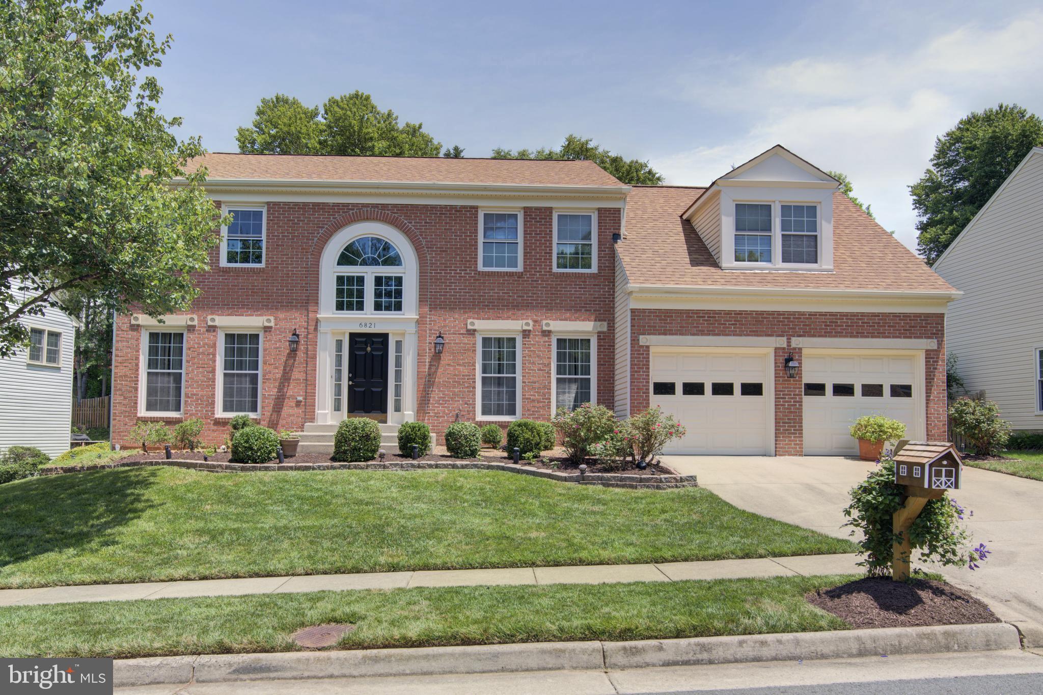 6821 COMPTON HEIGHTS CIRCLE