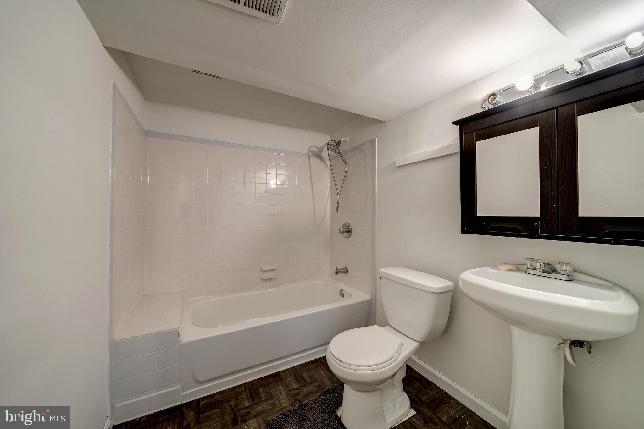 BRADMOOR - Residential