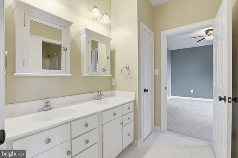 Tiny photo for 13903 Bromfield Road, GERMANTOWN, MD 20874 (MLS # MDMC2232642)