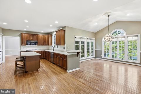 Tiny photo for 13903 Bromfield Road, GERMANTOWN, MD 20874 (MLS # MDMC2232642)