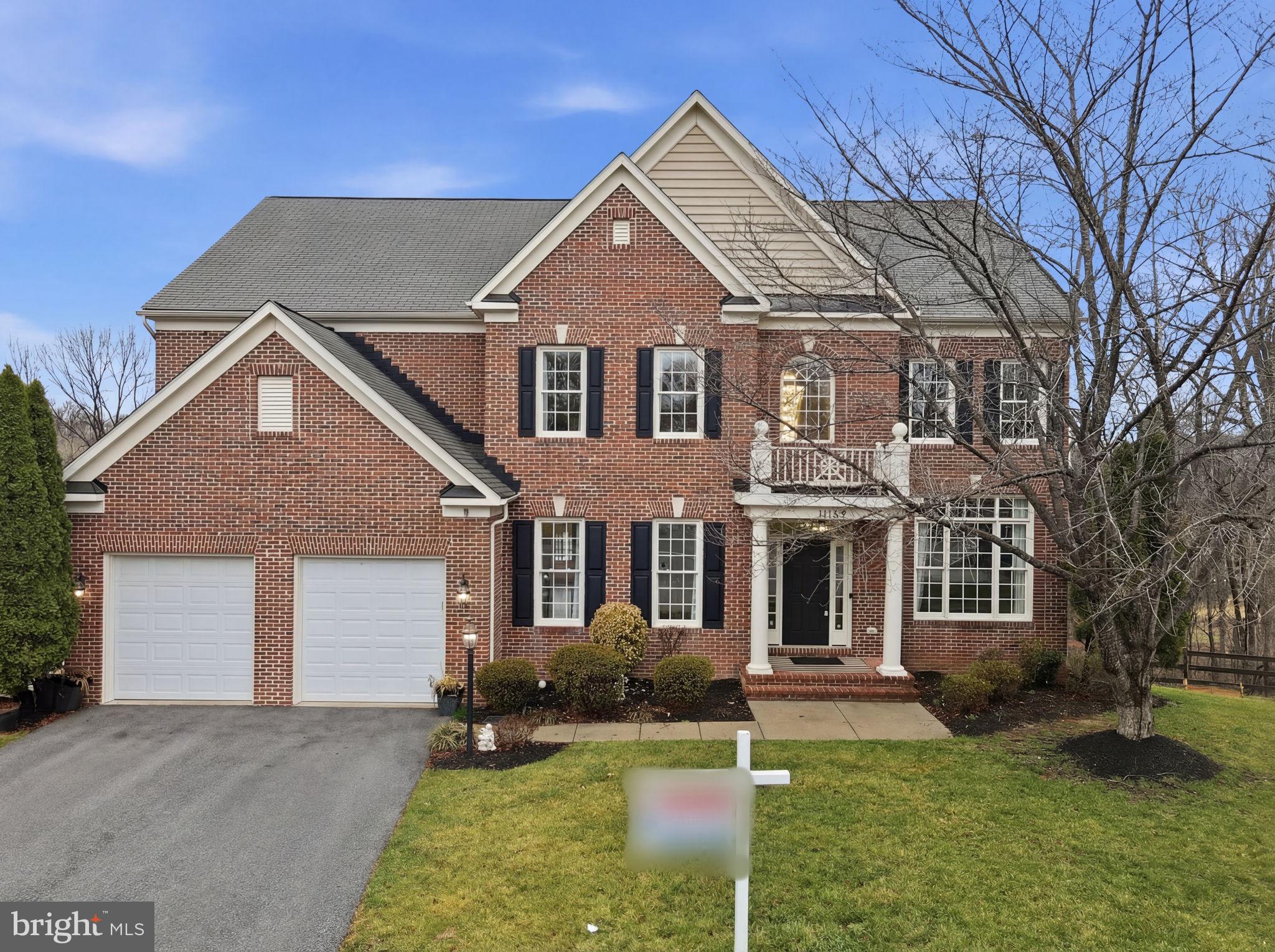 WINDSOR KNOLLS - Residential