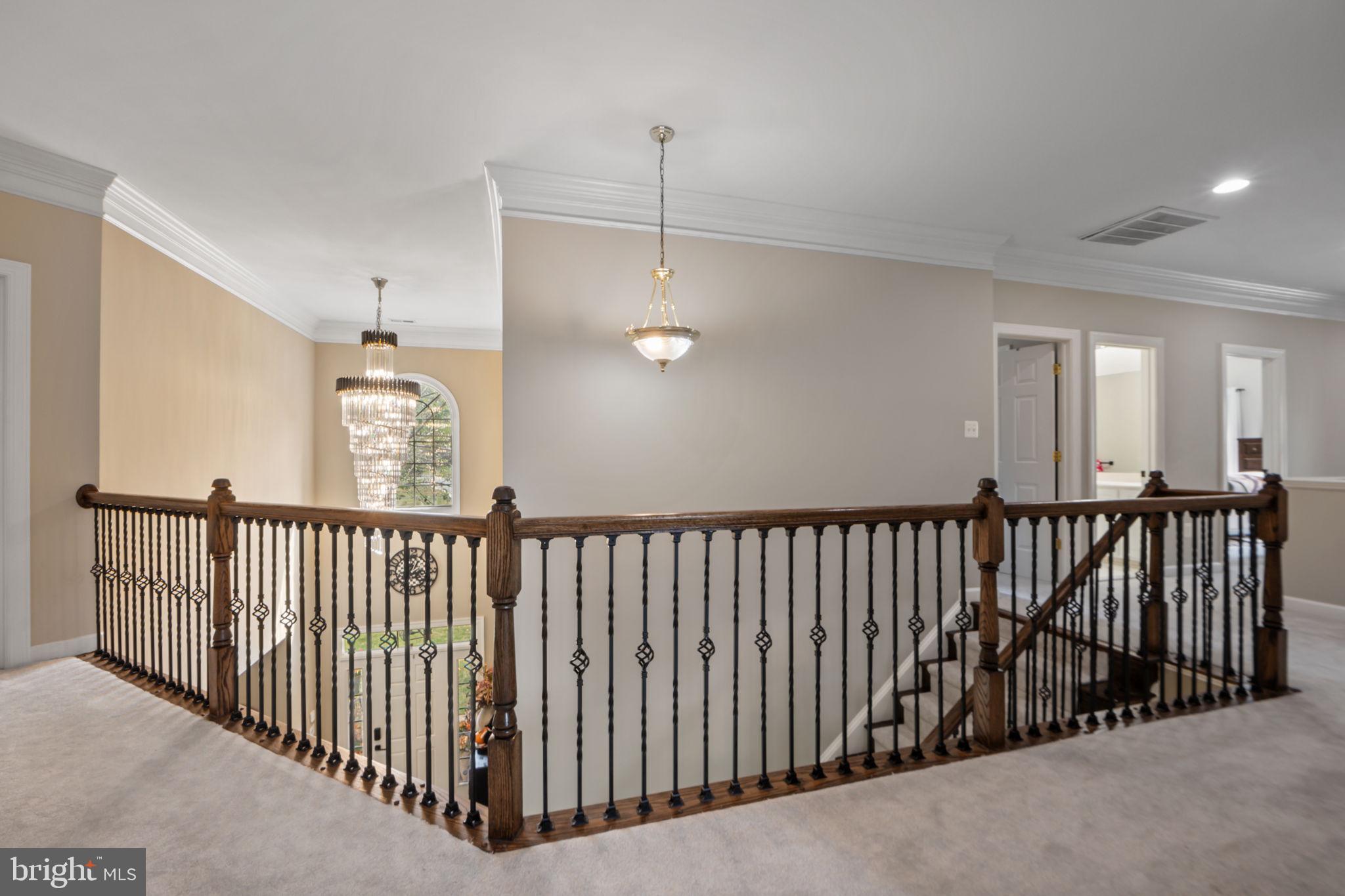 WINDSOR KNOLLS - Residential