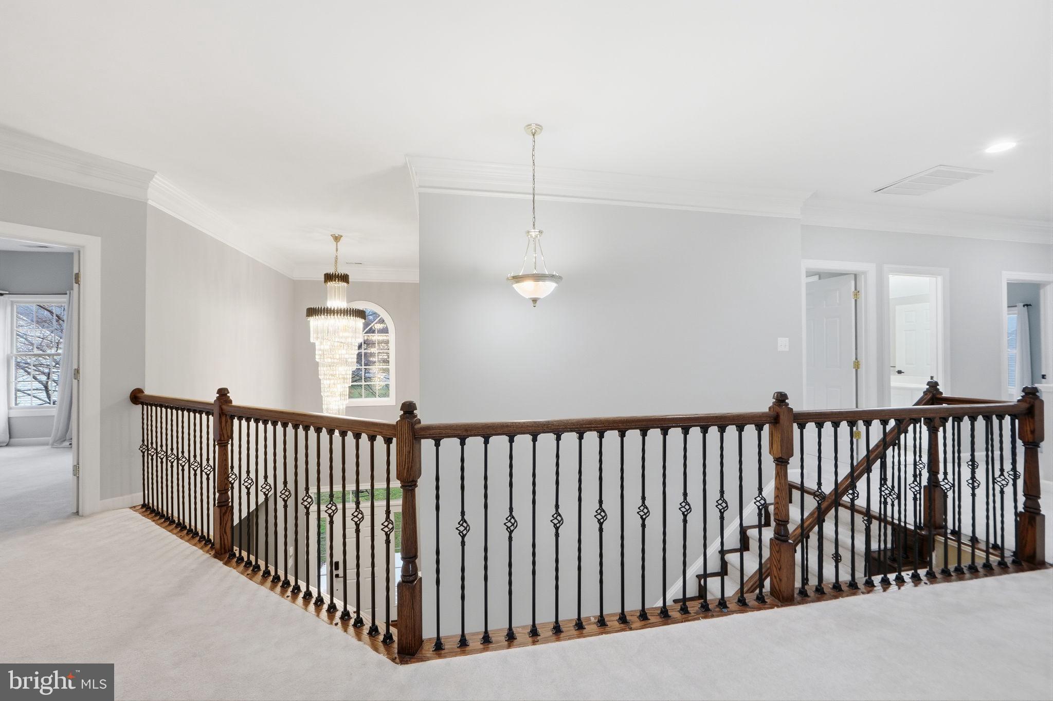 WINDSOR KNOLLS - Residential