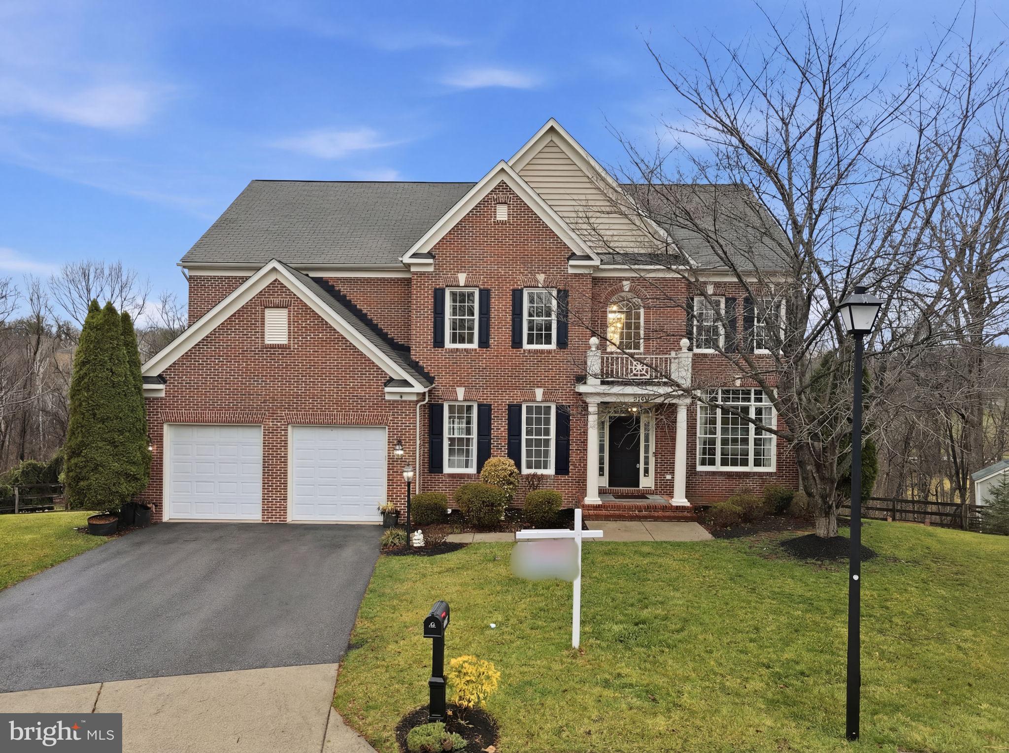 WINDSOR KNOLLS - Residential