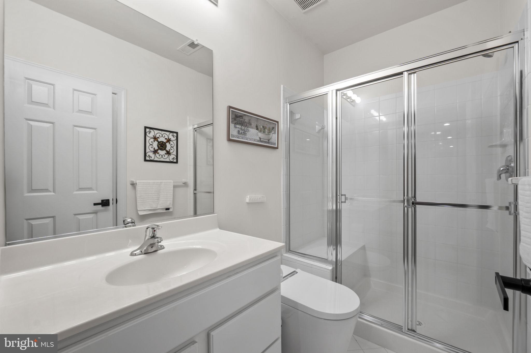 WINDSOR KNOLLS - Residential