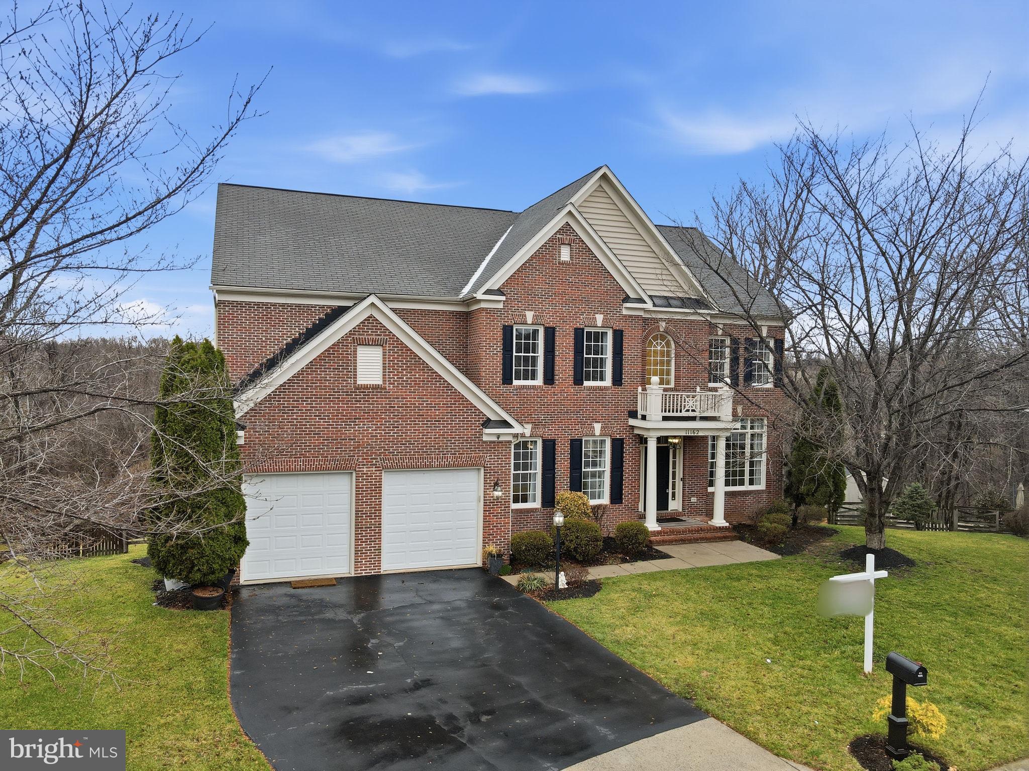 WINDSOR KNOLLS - Residential