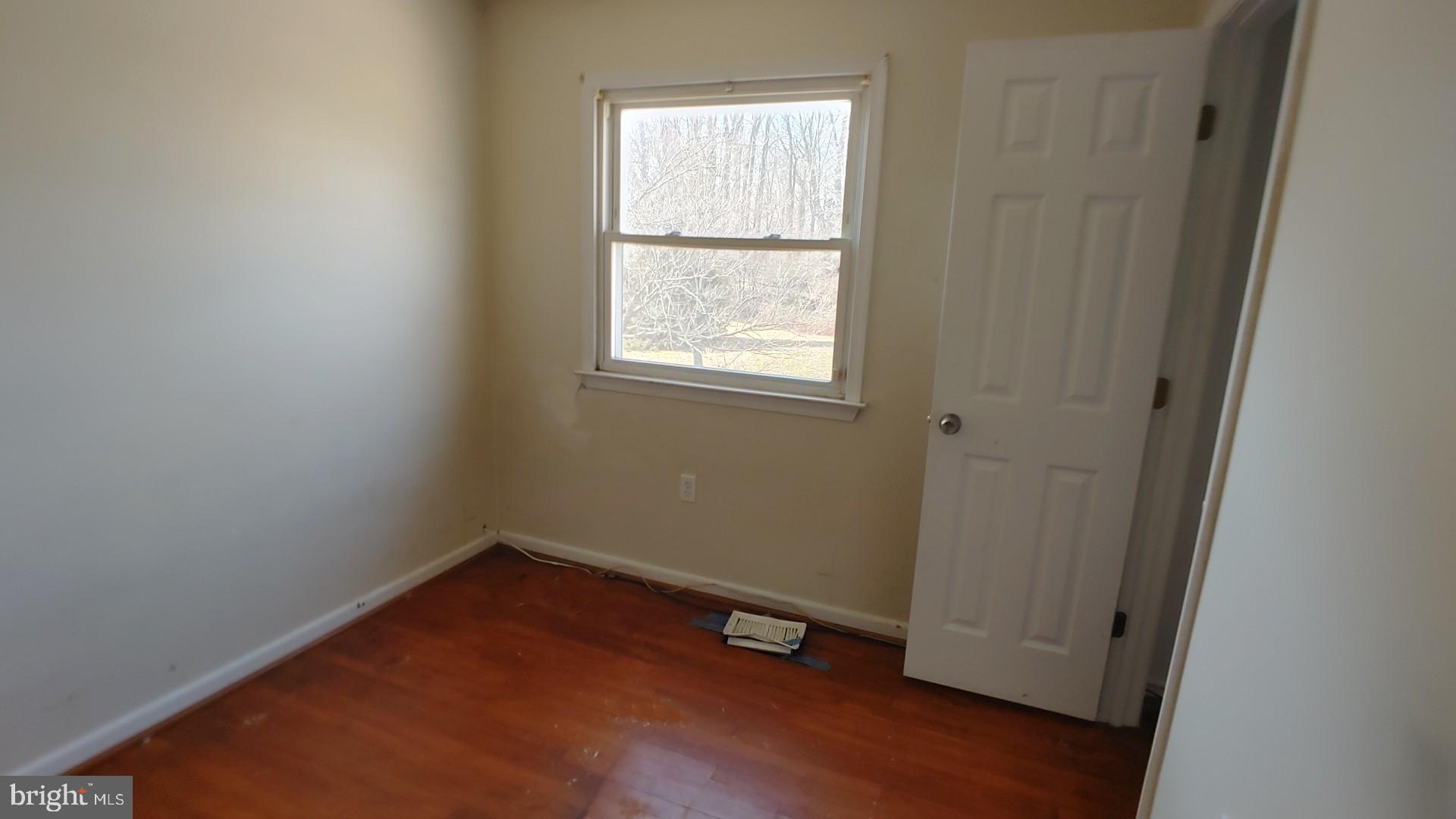 MARLBORO MEADOWS - Residential