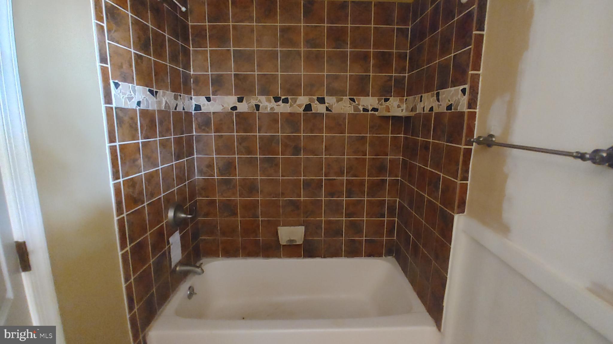 MARLBORO MEADOWS - Residential