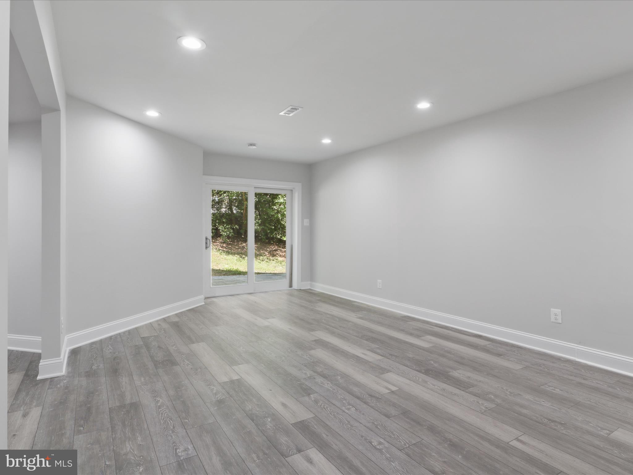 HOWELL MANOR SD - Residential