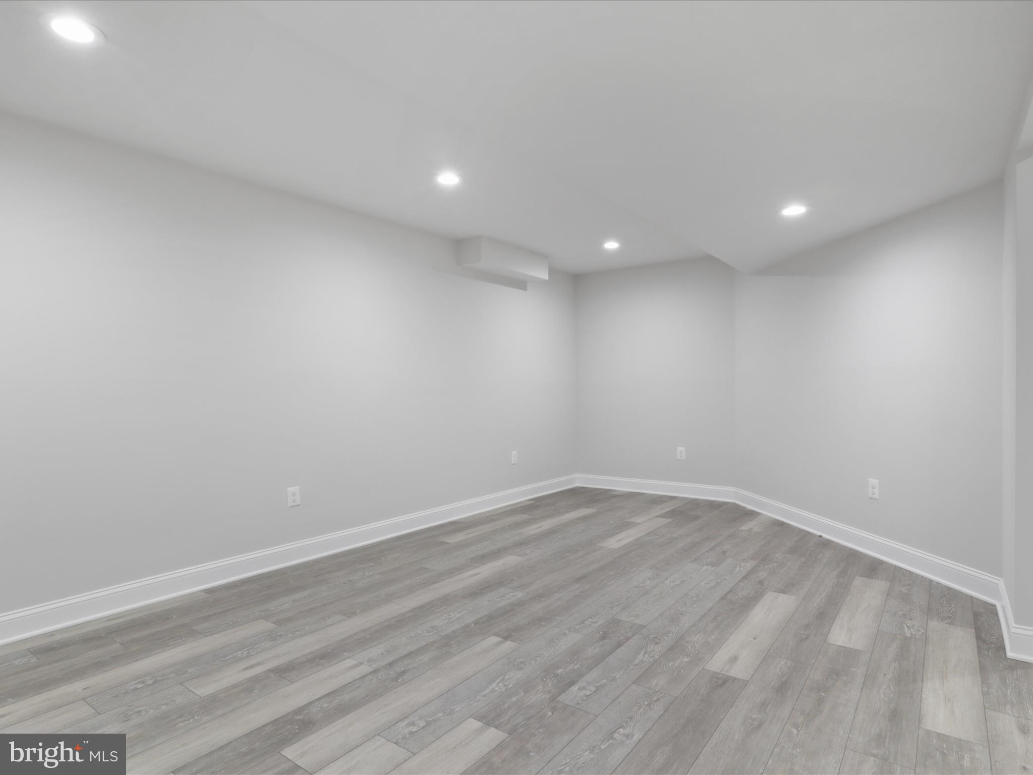 HOWELL MANOR SD - Residential