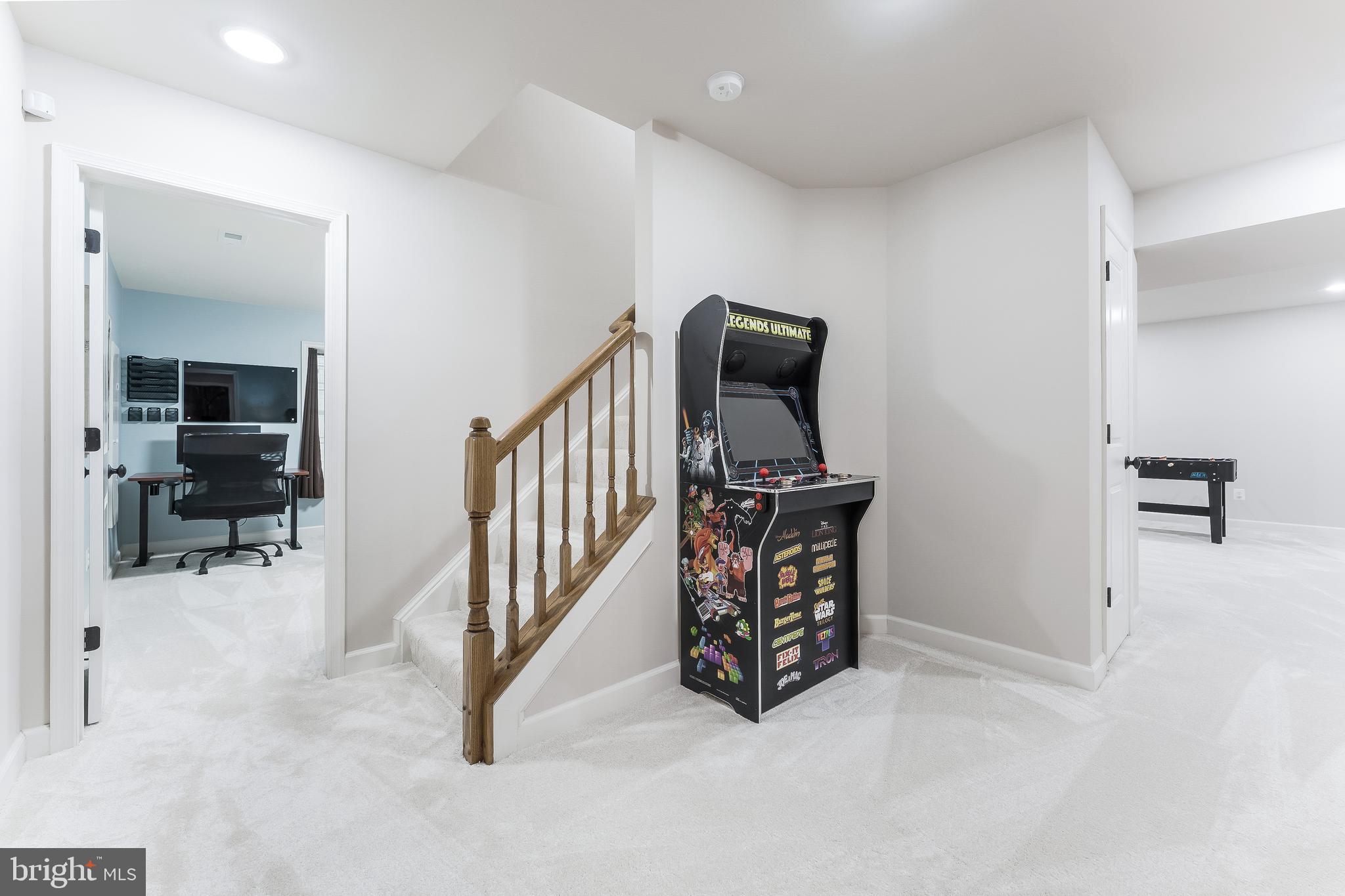 POPLAR HEIGHTS - Residential