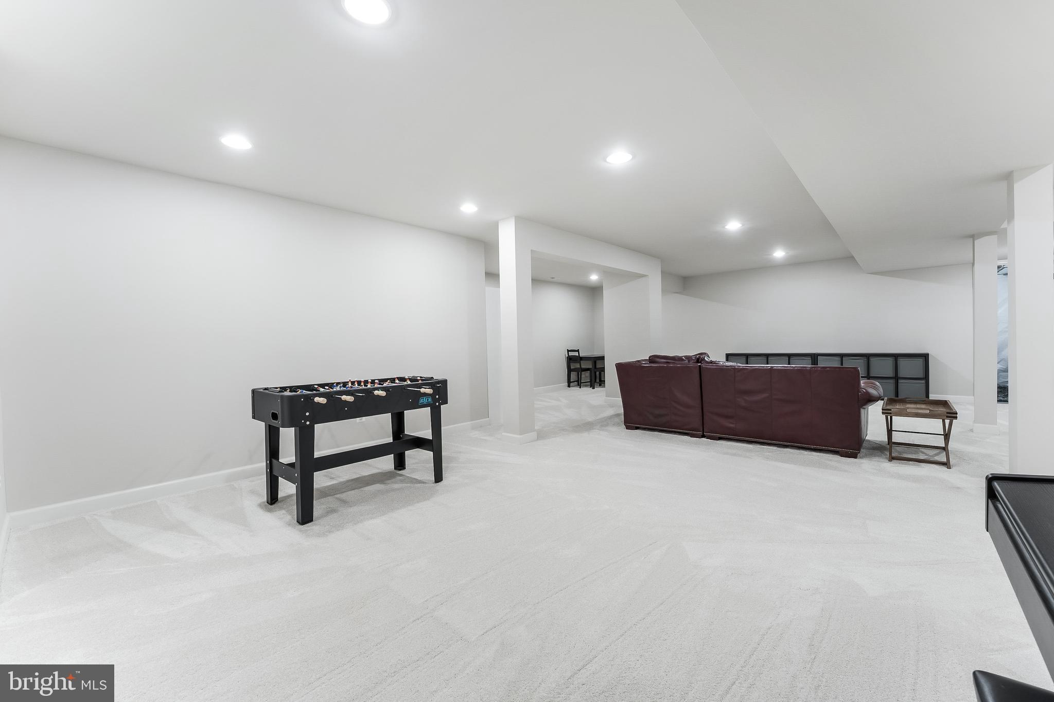 POPLAR HEIGHTS - Residential