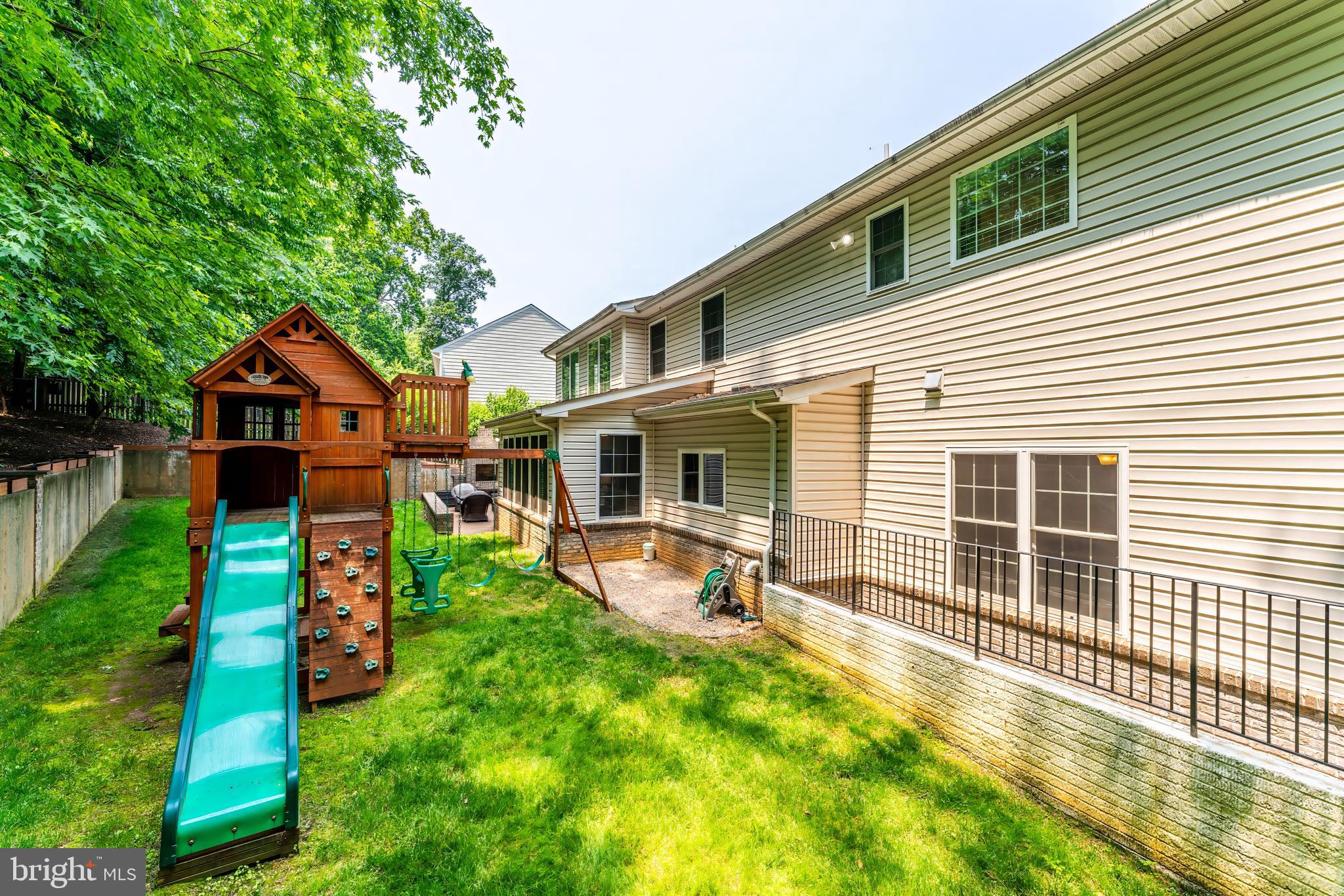 POPLAR HEIGHTS - Residential