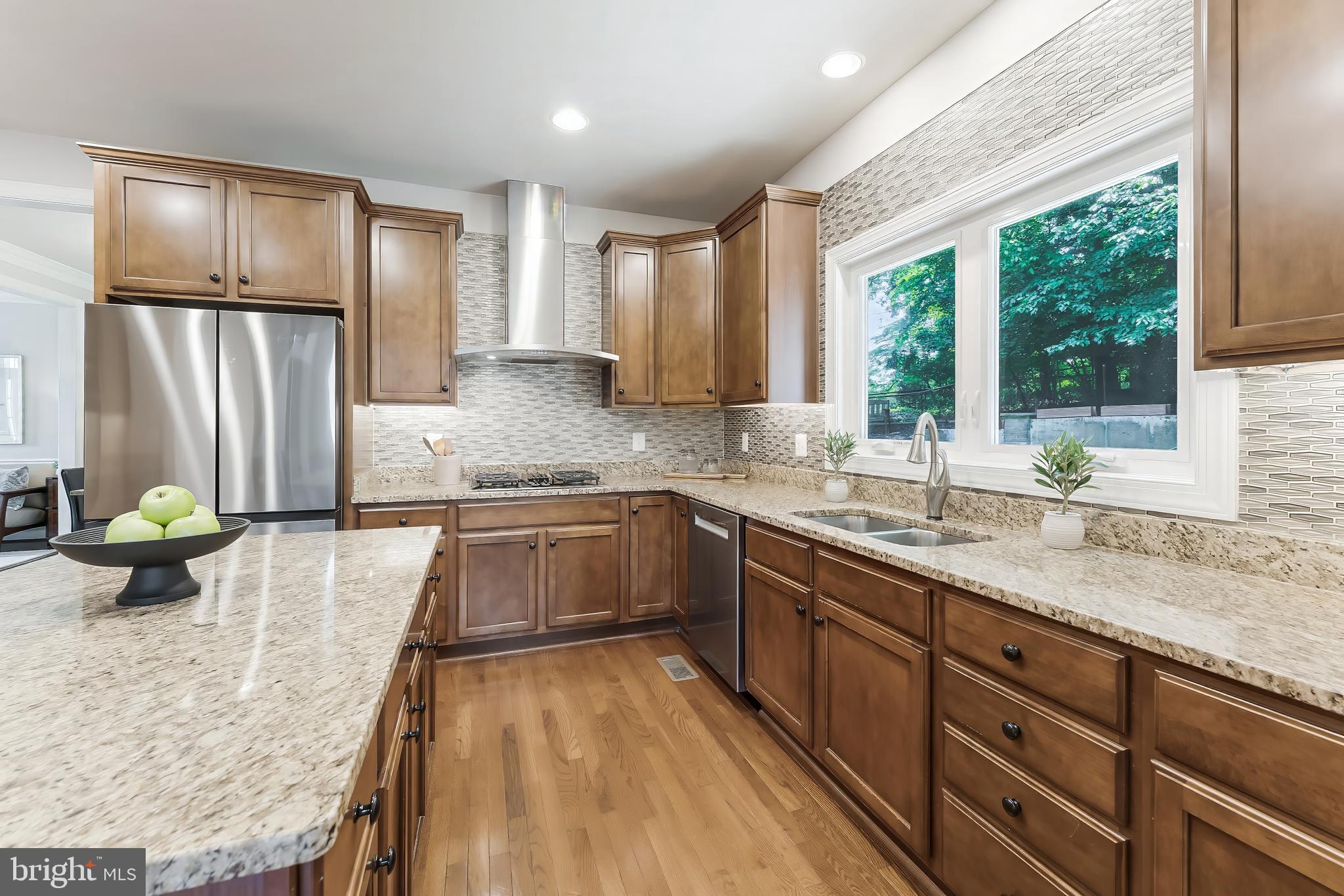 POPLAR HEIGHTS - Residential