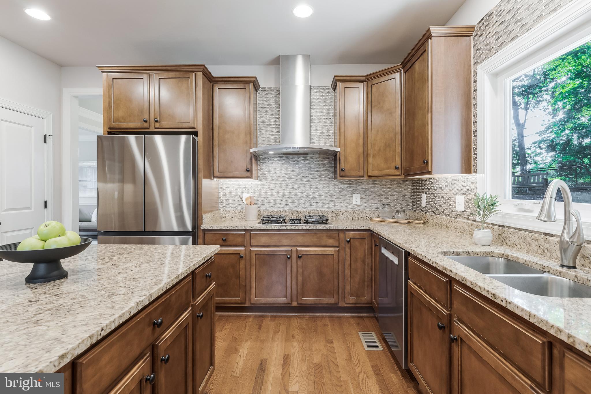 POPLAR HEIGHTS - Residential