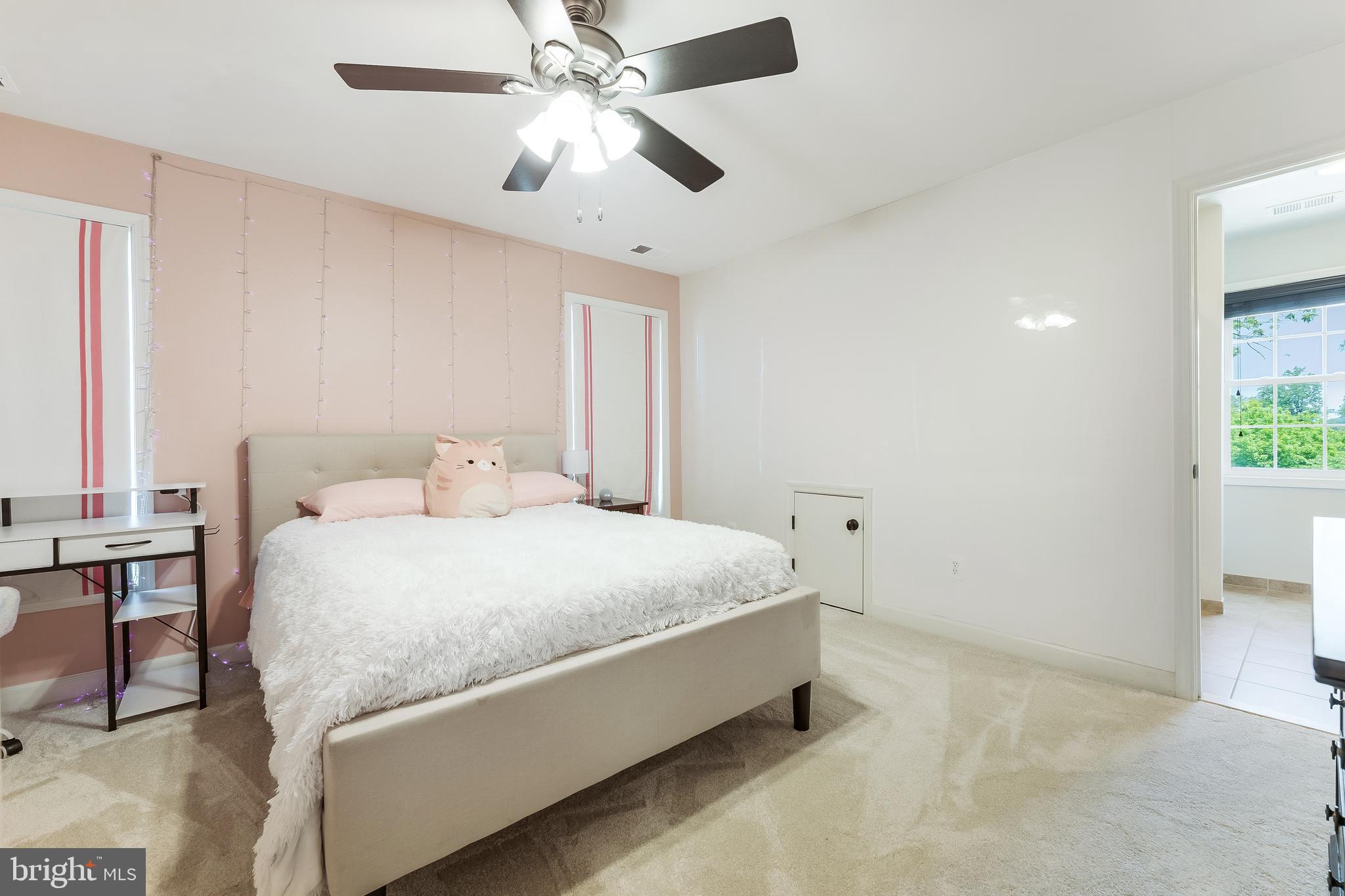 POPLAR HEIGHTS - Residential