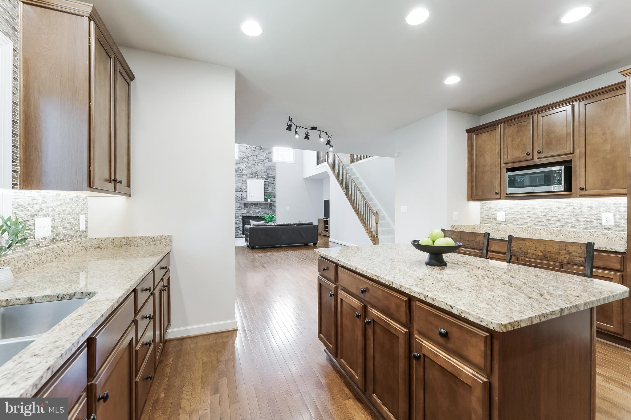 POPLAR HEIGHTS - Residential